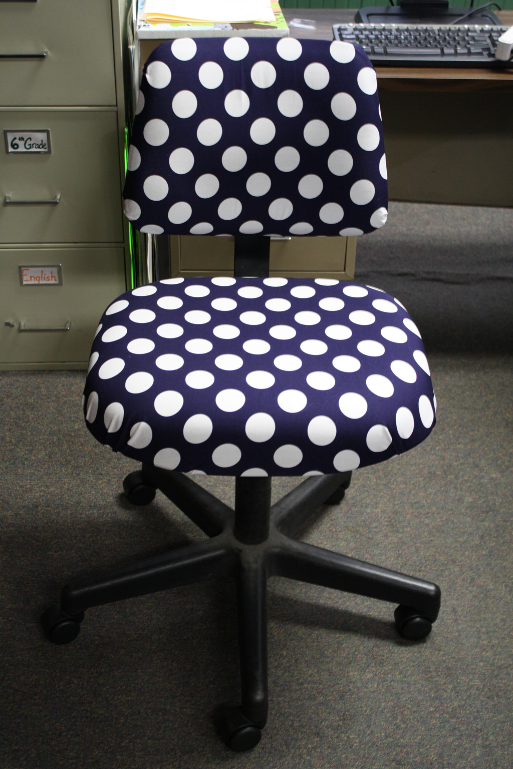 polka-dot-chair-free-printables-printable-world-holiday